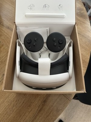 Meta Quest 3 128GB Standalone VR Virtual Reality Gaming Headset & Controllers*