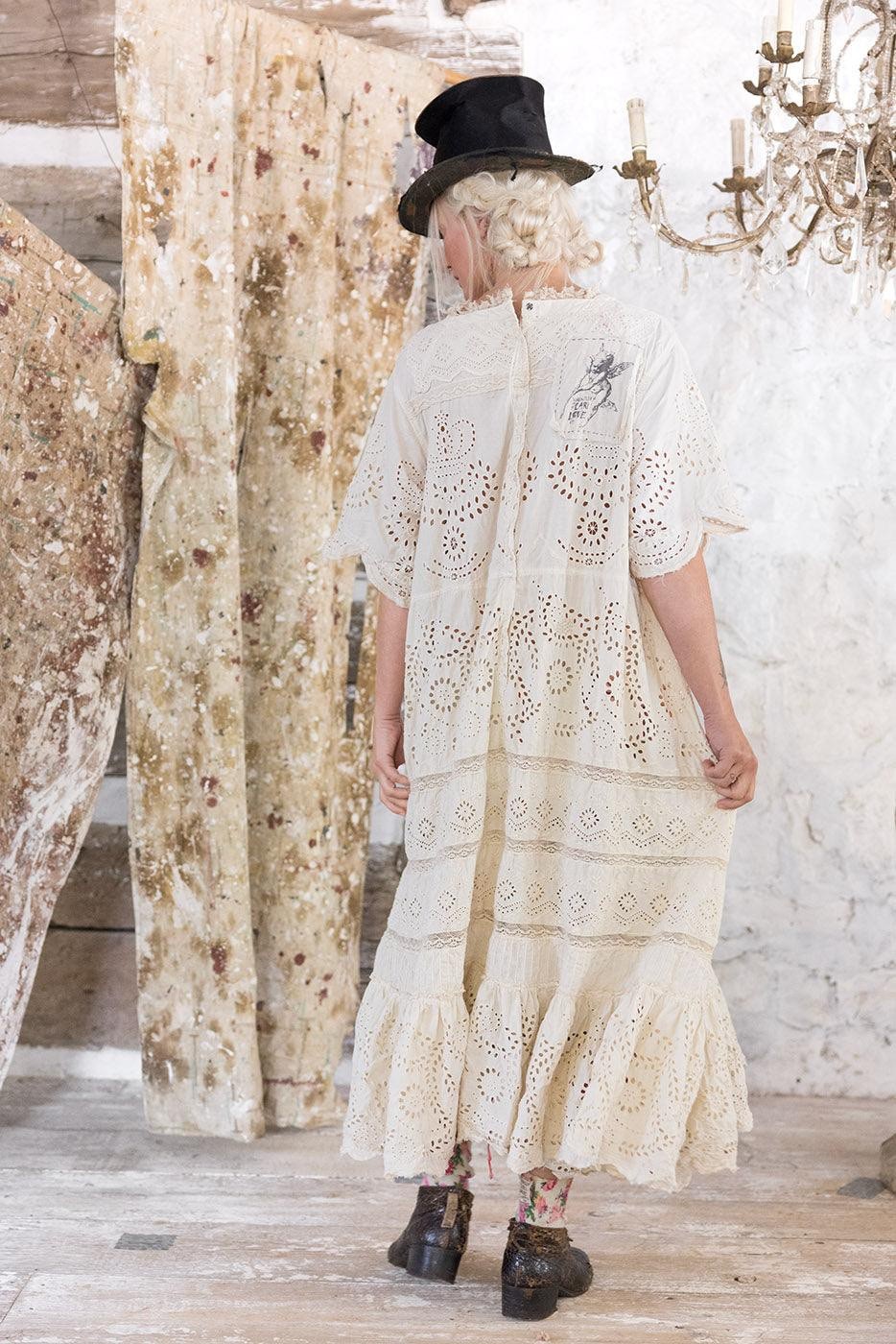 "Magnolia Pearl🩷SOLD OUT 🩷Eyelet Heeren Dress NWT Reversible front to back image 9