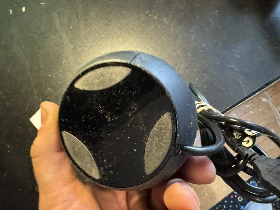 Logitech V-UU22 QuickCam Orbit Motorized Web Cam Camera 861116-0030 - Image 3 of 4