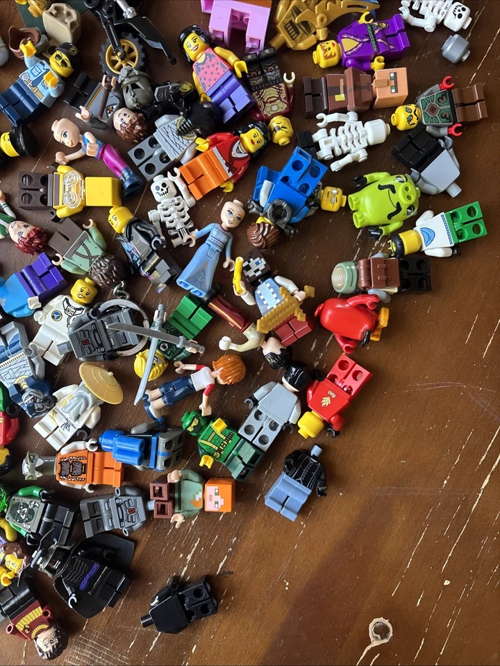 HUGE Bulk Lego Minifigures Lot Of 100+ Rare Marvel Star Wars & City Harry Potter - Image 4 of 4