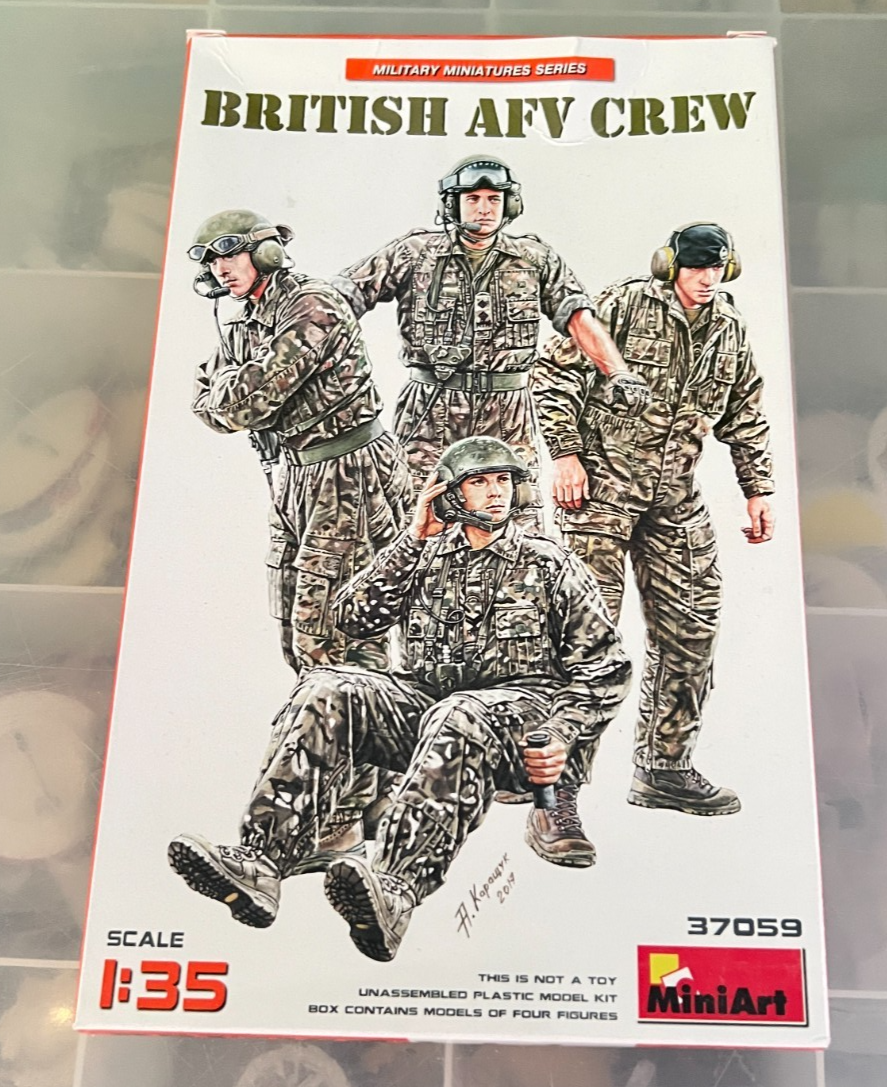 Miniart 37059 1/35 British AFV Crew  figures