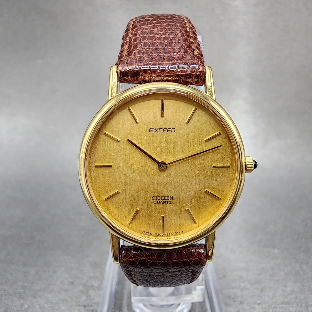 Citizen Exceed Watch Women 25mm Gold Dial Gold Tone Round