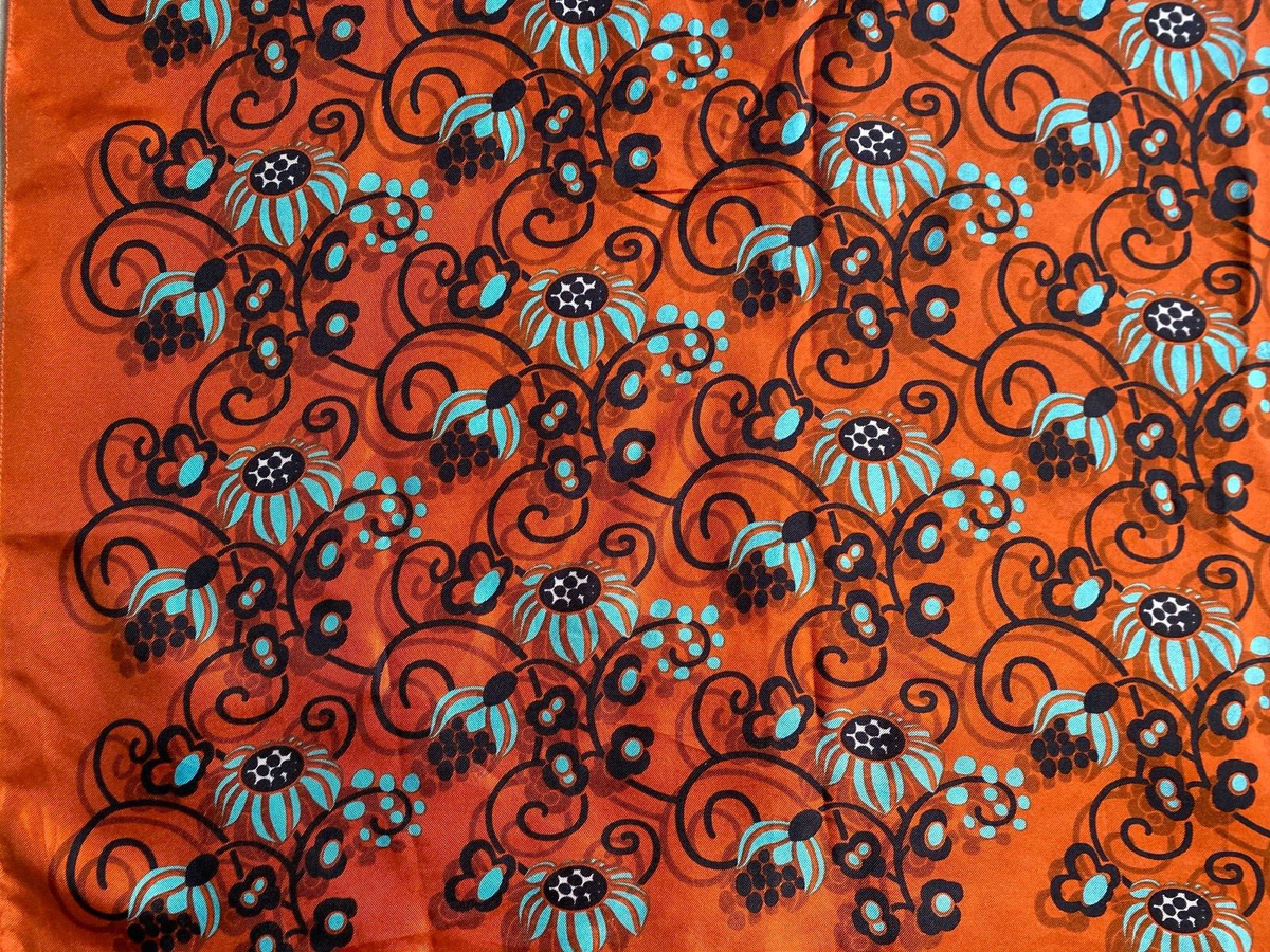 Foulard Trussardi En Soie Vintage 60x60 Cm - Couleur Orange, Bleu Et Noir, Occasion Très Bon état