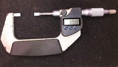 MITUTOYO DIGITAL BLADE MICROMETER 25-50MM 0.001MM NO. 422-231