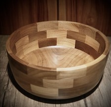 Large Segmented Wood Salad Bowl Walnut Maple Handmade, Large 14in.