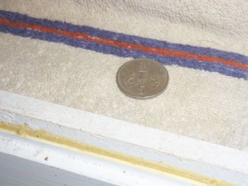 D-G-REG-F-D 1968 ELIZABETH-II NEW PENCE 5 COIN #10 - Picture 4 of 5