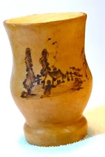 ARGENTINA YERBA MATE HAND CRAFTED WOOD 4 1/8 IN. TALL x 2 5/8 AT LIP x2.5 INSID