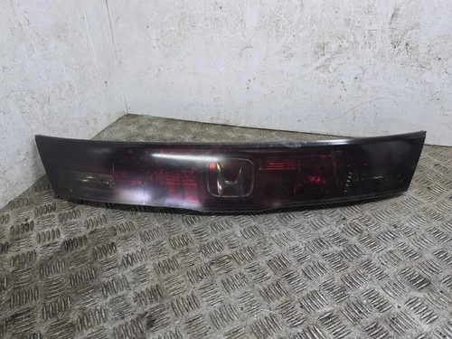 Honda Civic Mk8 Es I-vtec 2006-2009 Centre Light Cluster (rear)