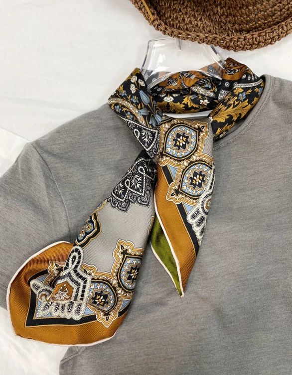 100% Silk Mulberry 27" Small Scarf For Women Neckerchief Wrap Retro Totem Print