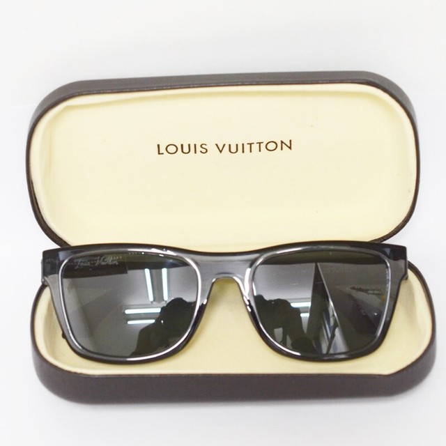 Authentic Louis Vuitton Sunglasses Z1185E LV Rainbow Square Clear Black Plastic for sale online ...