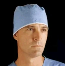 Easy-Tie Surgeon’s Cap, Blue (Box of 100) Cardinal Health