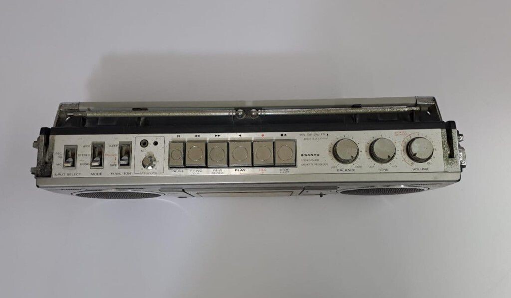Sanyo M 7700K Band Radio Cassette Recorder Player Vintage Boombox
