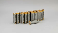 Amazon Basics AA High-Performance Alkaline Batteries, 10-Year Shelflife