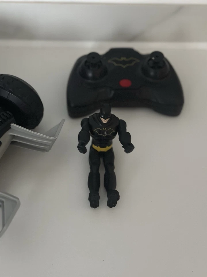 Spin Master Batman Turbo Boost Batmobil RC Spielzeugauto Schwarz - Bild 4 von 4