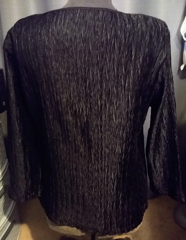 Blusa Erin London Talla L Axilas 22 Hombro Abajo 25 In Parte Inferior 22 In Lk Nueva Foto 3 de 4