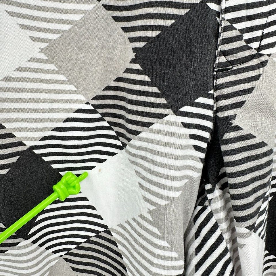 Loudmouth Golf Shorts Mens Size 32 Gray White Black Plaid Bermuda