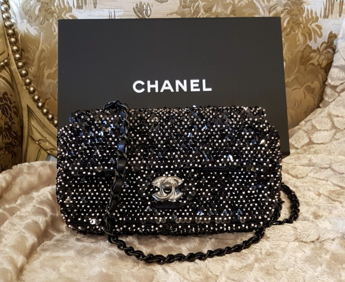 NIB CHANEL 2022 22B Sequin with Light Pink Beads, Black NIB CHANEL 2022 22B Sequin with Light Pink Beads, Black