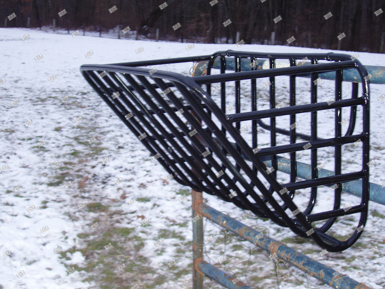 North Star 4 Hanging Hay Feeder For Goats For Sale Online Ebay