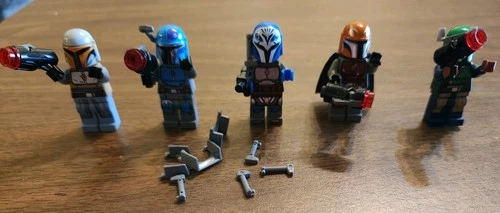 LEGO Star Wars Minifigures Mandalorians with Bo-Katan Kryze Lot Of 5