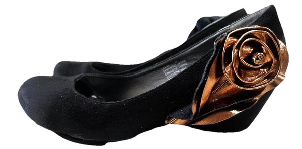 LAGUNA QUAYS, Sz 39/8, Suede Look, Wedge Heels, With Bronze Heel Detail.