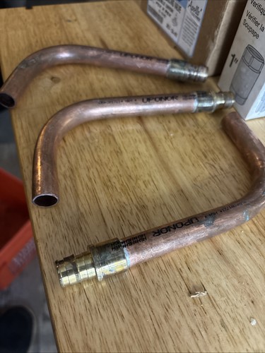 Uponor LF2875050 90 Elbow 1/2" Brass PEX x Copper 200 PSI 200 F Connection 25pcs