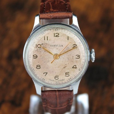 3Q-54 Vintage Pobeda 1MChZ Kirovskie Soviet USSR Mechanical Watch Central Second