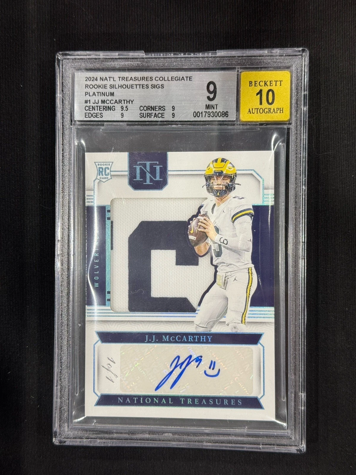 JJ McCarthy Panini National Treasures Collegiate Flawless Rookie Team Slogan Signatures #JMY Platinum 1/1