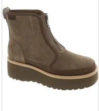UGG HICKORY CITYFUNC ZIP BOOT