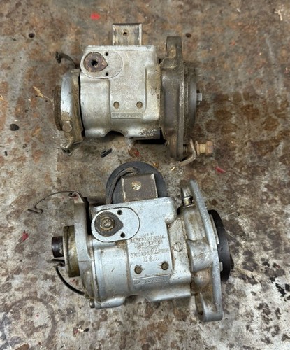 IH Farmall H4 Magneto For Parts Or Repair (2) International Mags