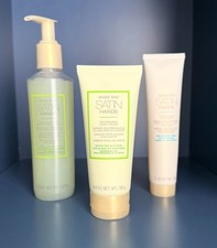 Mary Kay Satin Hands Set White Tea Citrus Pampering Shea Scrub Softener Cream.