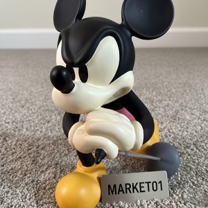 Disney x NUMBER (N)INE Mickey Mouse 9th Anniversary Color Figure