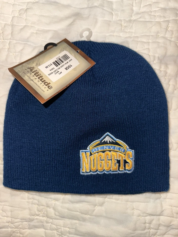 Gorro Denver Nuggets años 2000’s-2010’s nuevo con etiquetas stock muerto Foto 2 de 3