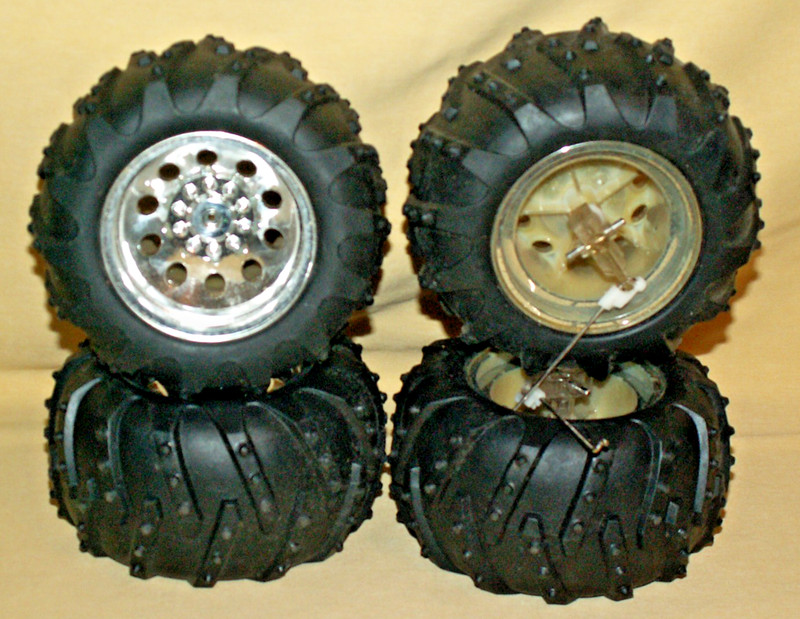 Replacement Toy Tires Set 4 Hubs Axle Parts Deep Grip Zig Zag Tread Car Truck N