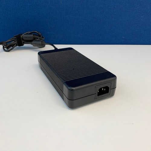 1 x/ 3 x /5 x HP 230W Smart AC Adapter-Black, WCNVQ0A1R3Q97F - Picture 2 of 5