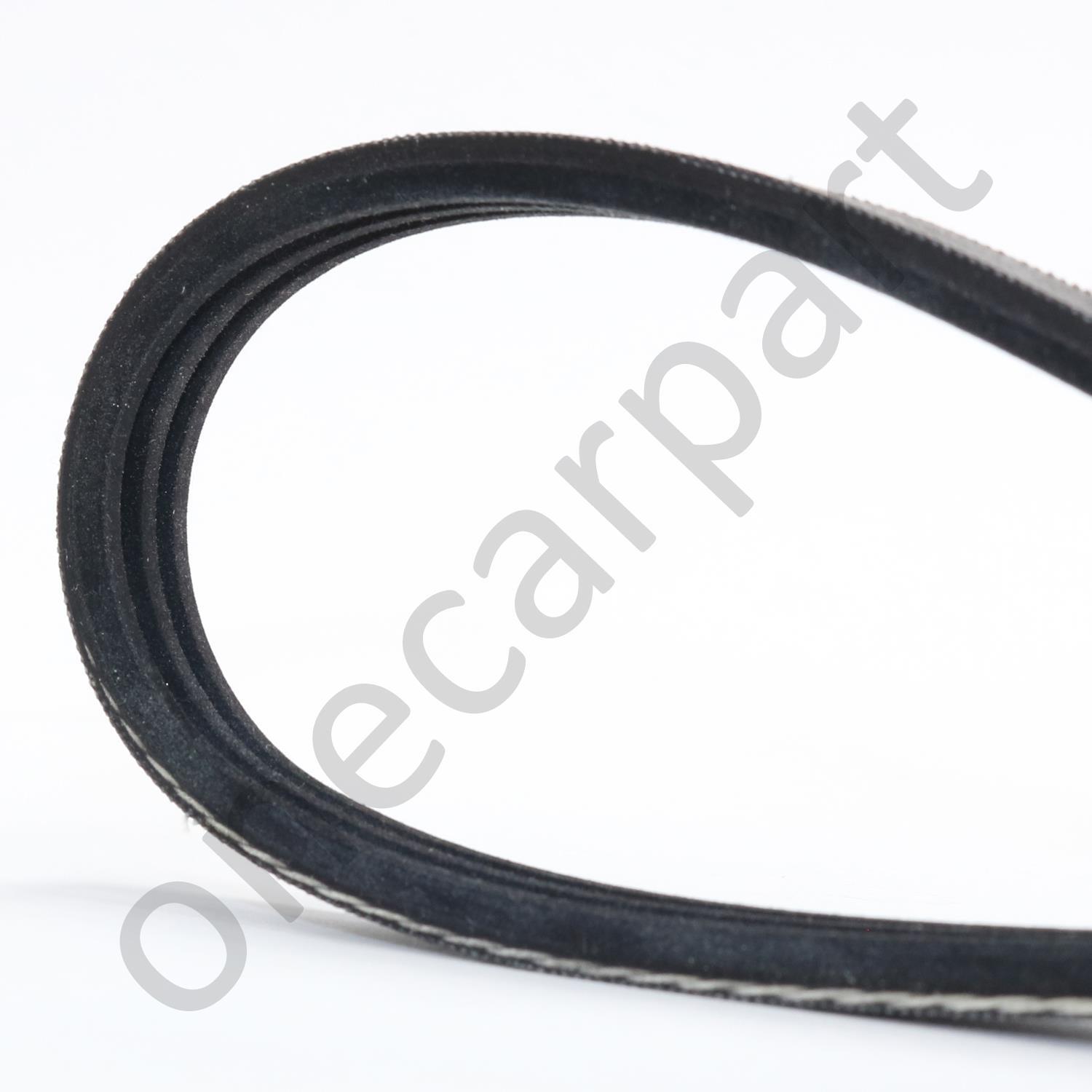 K014PK1070 GATES 3PK668 Jeu de courroies trapézoïdales à nervures