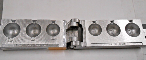 3186 Do-It Cannon Ball Sinker Mold 4, 5, 6 oz 100 # 2 Brass Eyes Included - Picture 2 of 2