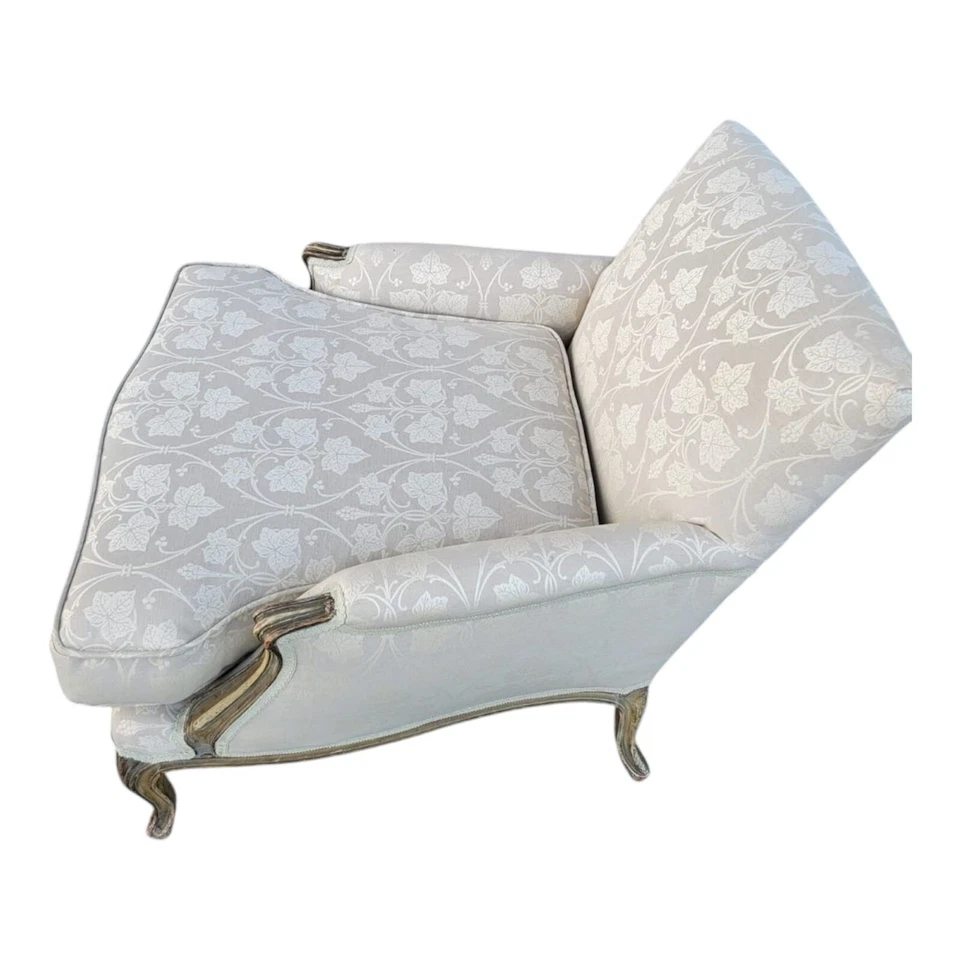 Sillón Club Luis XVI francés años 30 - Madera pintada a mano - Tapicería elegante Foto 3 de 4