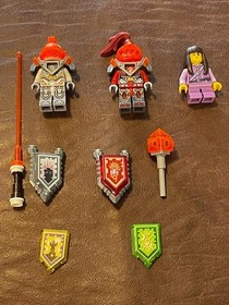 Lego Nexo Knights Jestro's Headquarters 100% complete