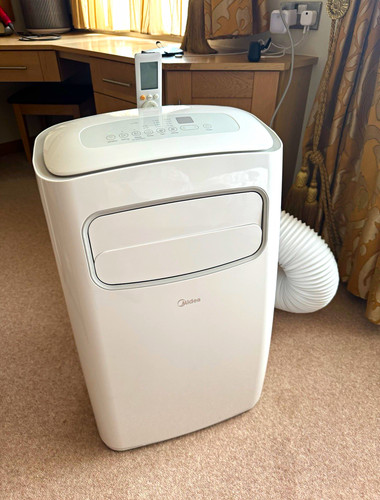 Midea 12000 BTU Portable Air Conditioner White Remote Timer Sleep MPPFBI-12CRN7