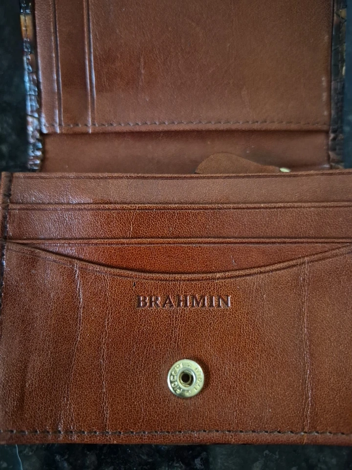 BRAHMIN Credit Card Wallet Pecan Melbourne Croc Embossed Leather 3" T X 4" W - Image 3 of 4