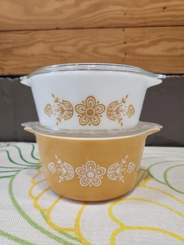 Two Vintage Pyrex Golden Butterfly Casserole Dishes with Lids