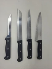 4 J.A. Henckel’s International Knife  Ever Sharp Pro