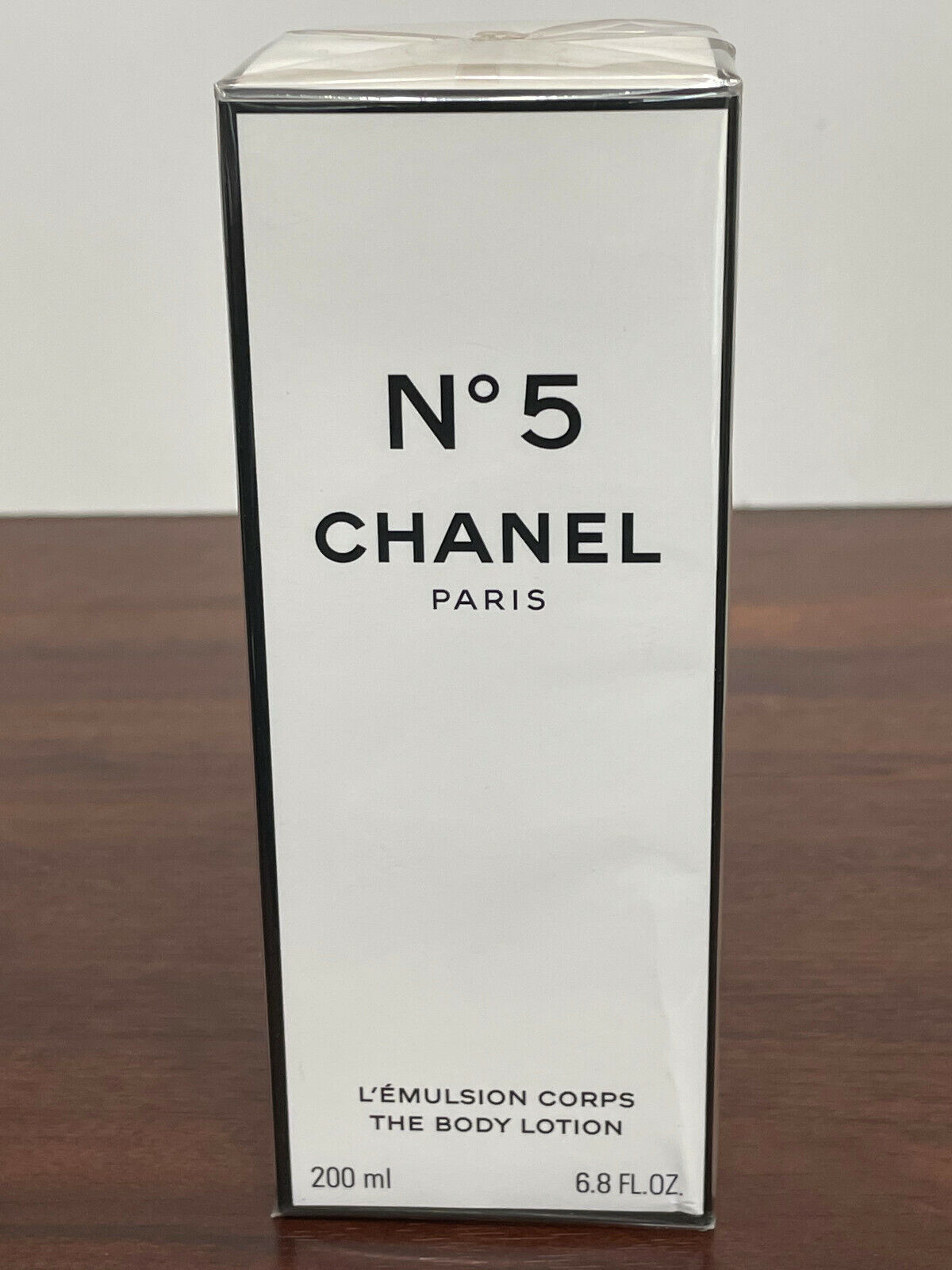 CHANEL No 5 Women 6.8oz / 200ml The Body Lotion NEW PACKING IN SEALED BOX