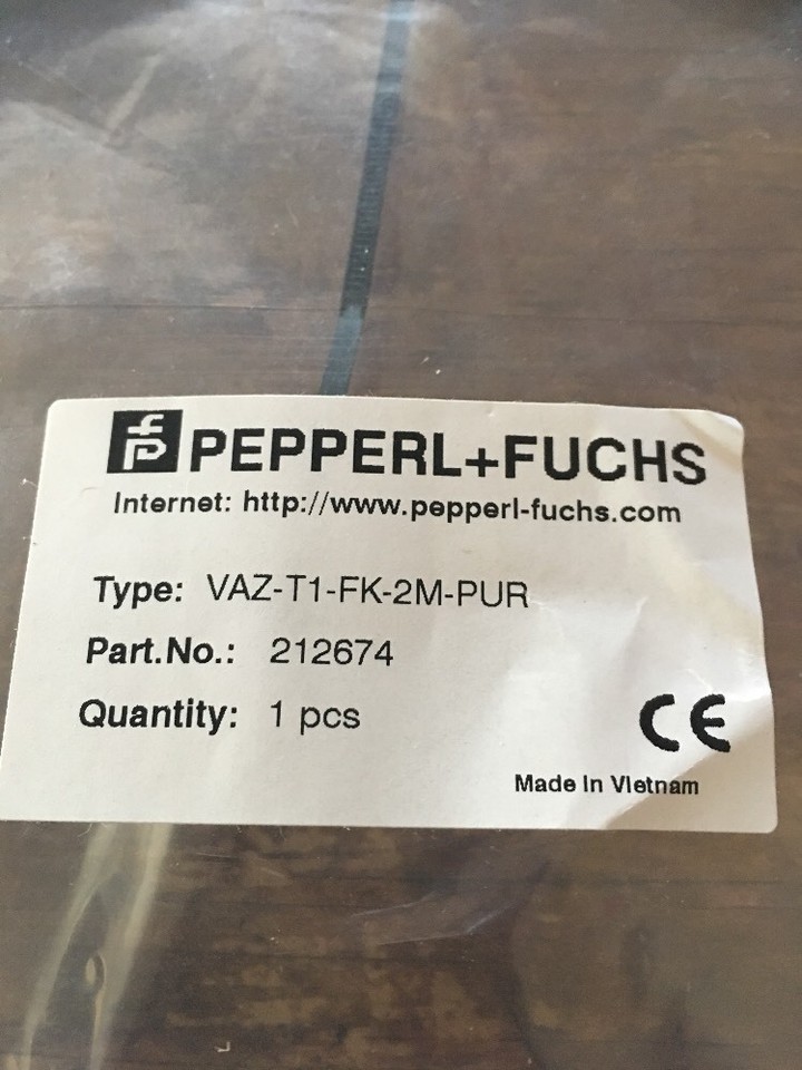 NEW PEPPERL + FUCHS AS-INTERFACE SPLITTER BOX VAZ-T1-FK-2M-PUR 212674 ...