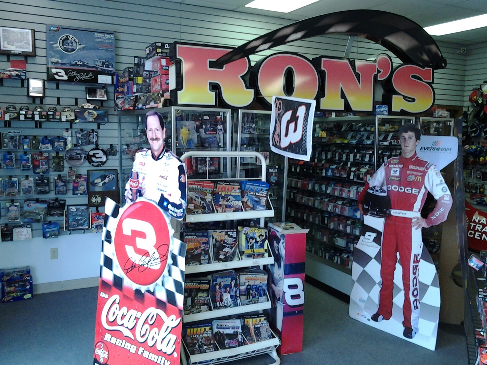 In the early 2000's Andy Pilgrim and Kelly Collins teamed up with Dale Earnhardt for a few select races, most notably the 2001 24 Hours of Daytona. The C5-R, built by Pratt In the early 2000's Andy Pilgrim and Kelly Collins teamed up with Dale Earnhardt for a few select races, most notably the 2001 24 Hours of Daytona. The C5-R, built by Pratt