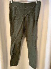 Simply Vera Wang Skinny Mid Rise Olive Green Pull on Flat Front Pant XL (A124)