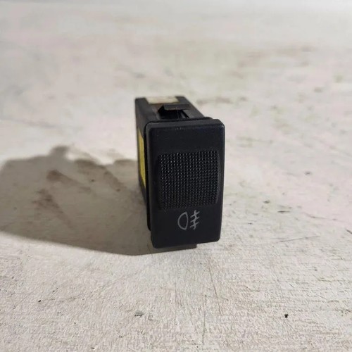 AUDI A4 8D2, B5 Nebelscheinwerferschalter 4D0941535 1.90 Diesel 1998 31503723