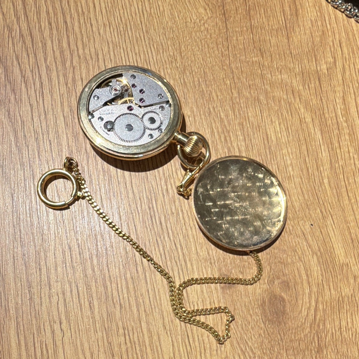 Keco 15 Jewel Full Hunter Yellow Gold Tone Pocket Watch White Roman Dial 47mm View 4
