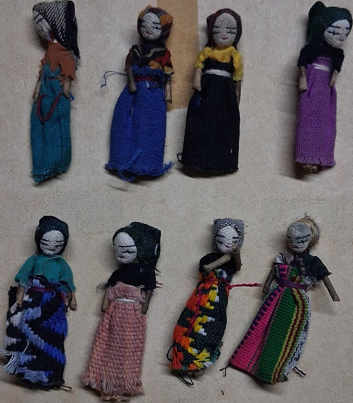 Handmade Guatemalan Worry Dolls Set of 8 Colorful Traditional Folk Art