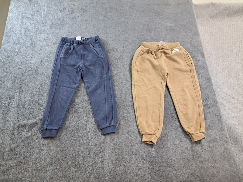 Bundle Of 2 Zara Kids Girls Clothing Sweatpants Size 4-5 Years Elastic Waist